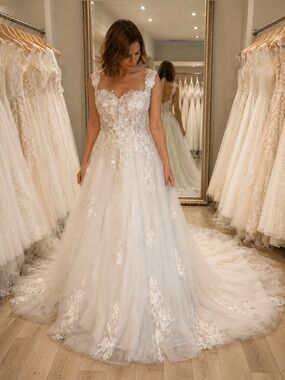 Secret Garden Off-White Floral Lace A-Line Wedding Gown | Reclaimed Like